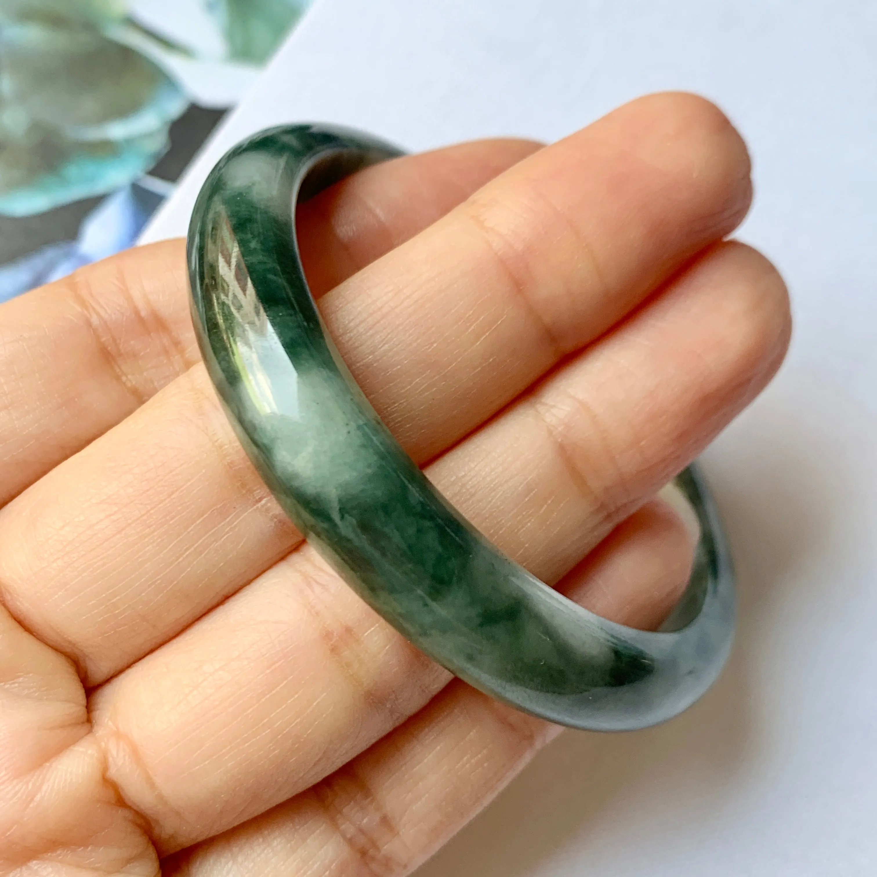 48.7mm A-Grade Natural Floral Bluish Green Jadeite Modern Oval Bangle No.151934