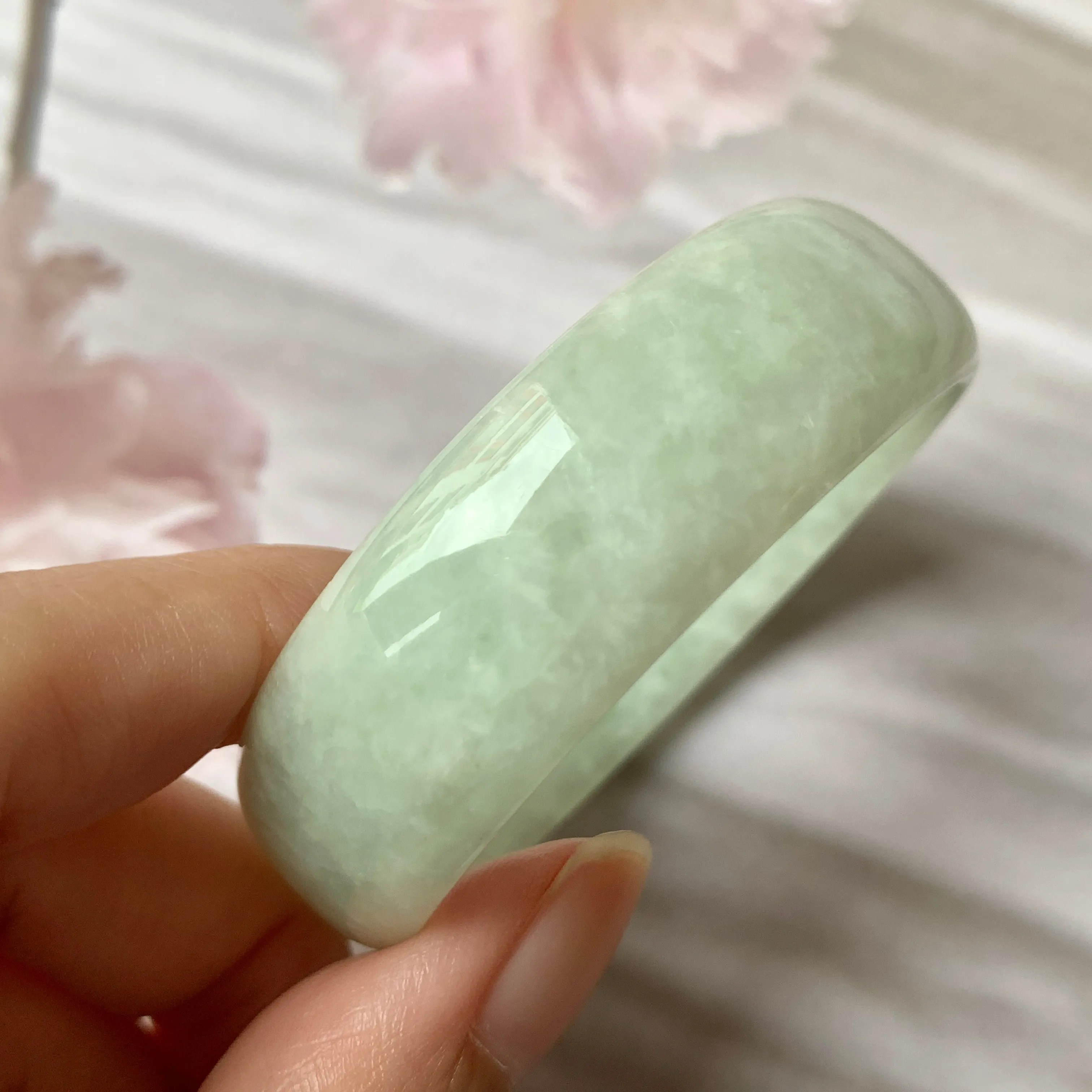 49.4mm A-Grade Natural Light Green Jadeite Modern Round Bangle No.151331