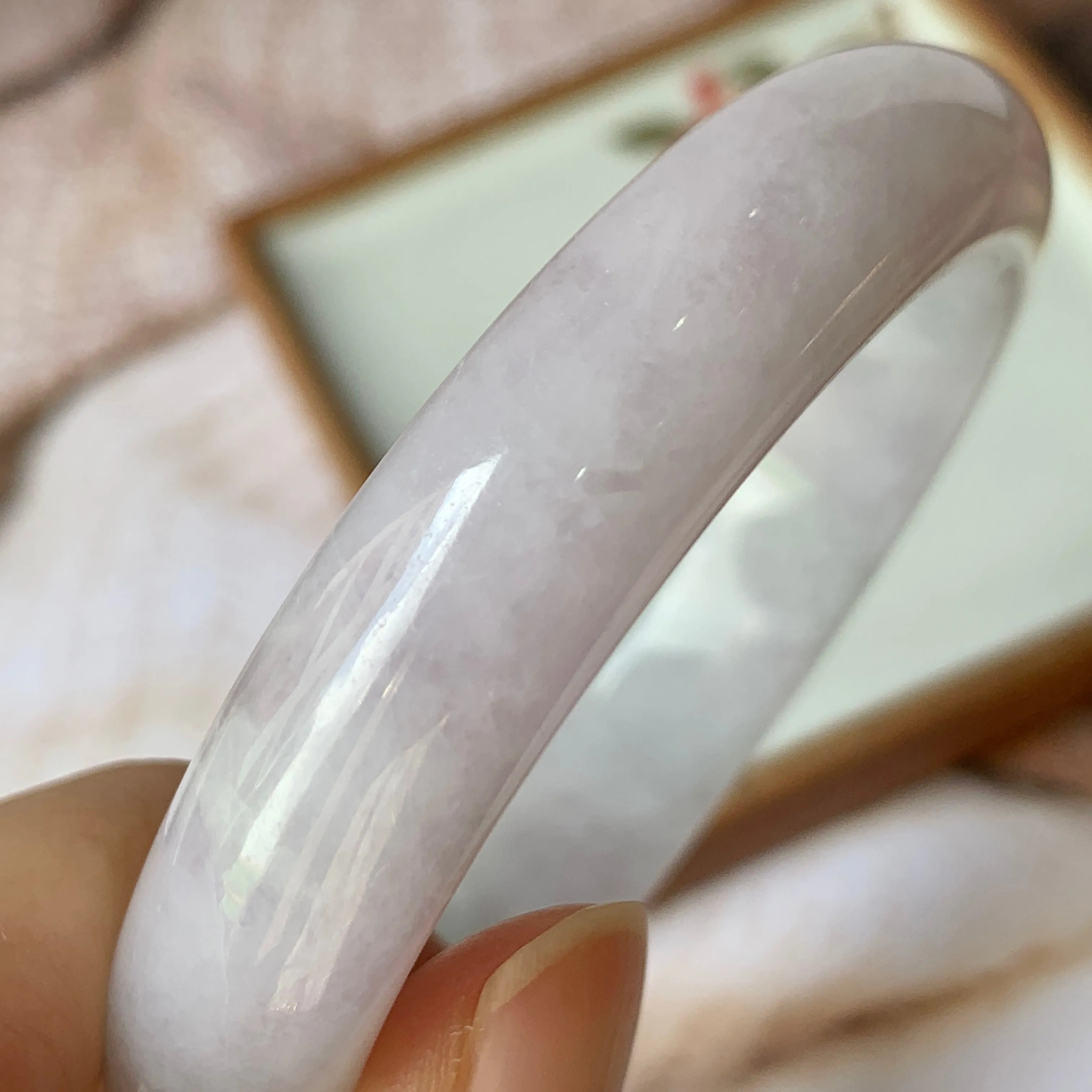 53.9mm A-Grade Natural Lavender Jadeite Modern Round Bangle No.330065