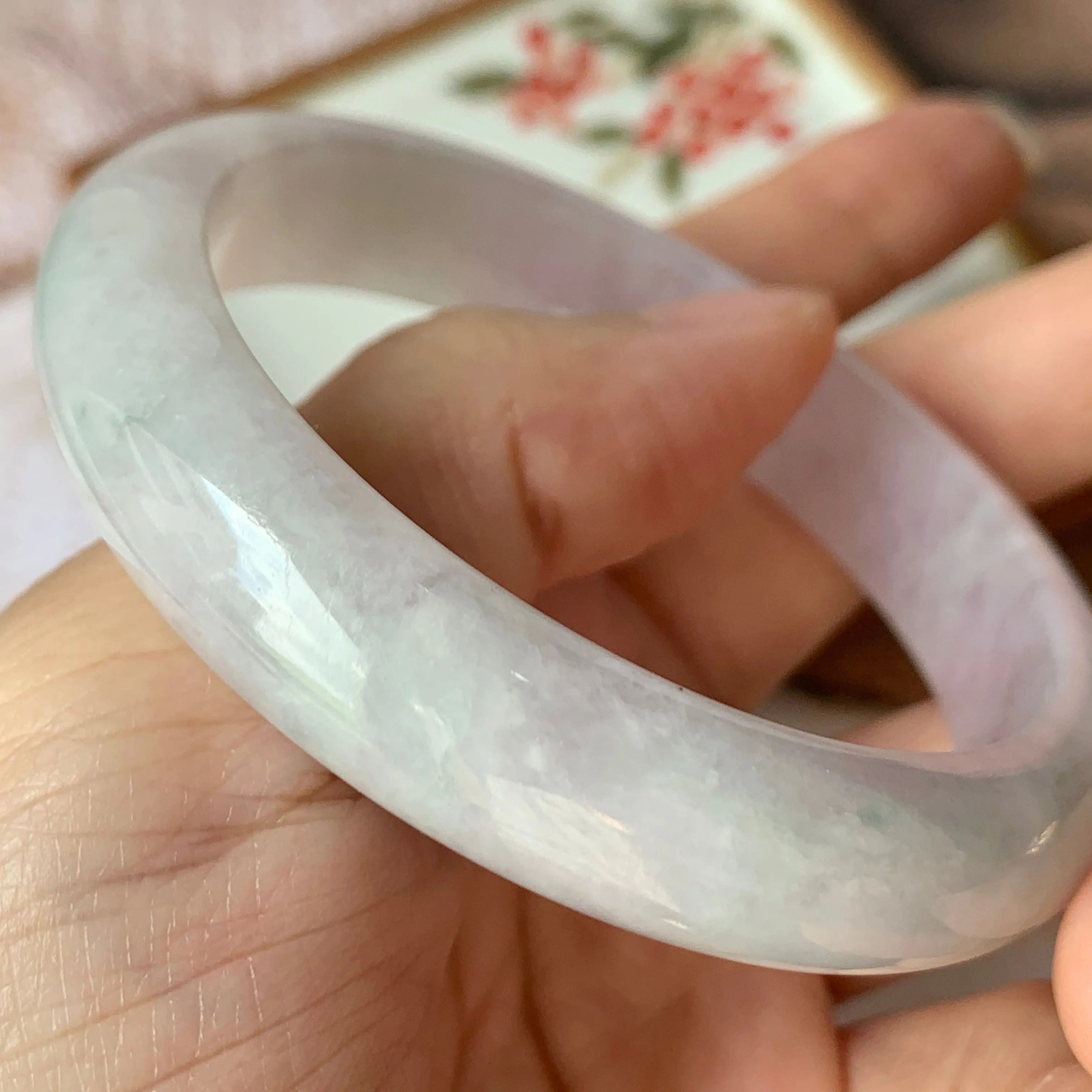 53.9mm A-Grade Natural Lavender Jadeite Modern Round Bangle No.330065