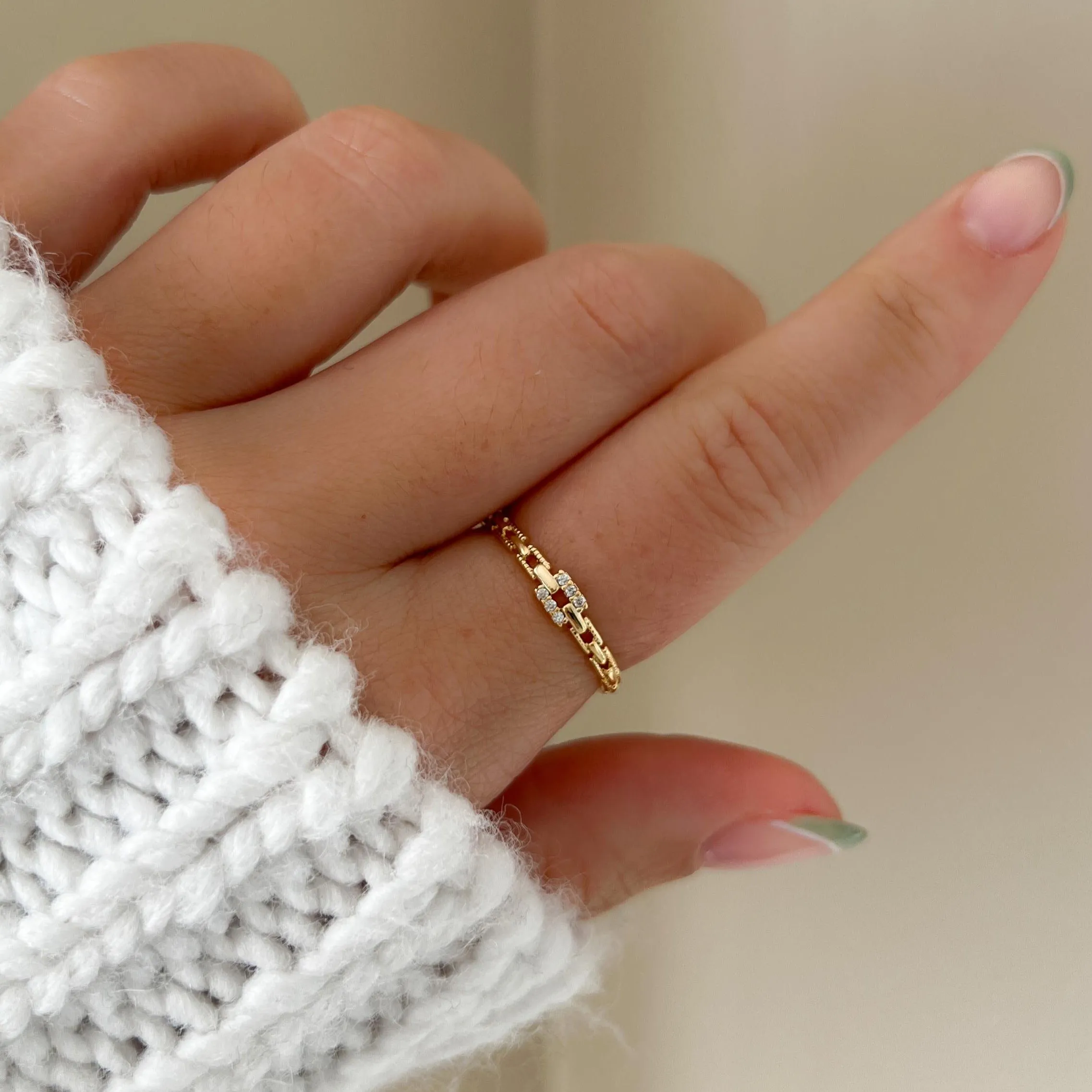 Dainty Chain Link Ring