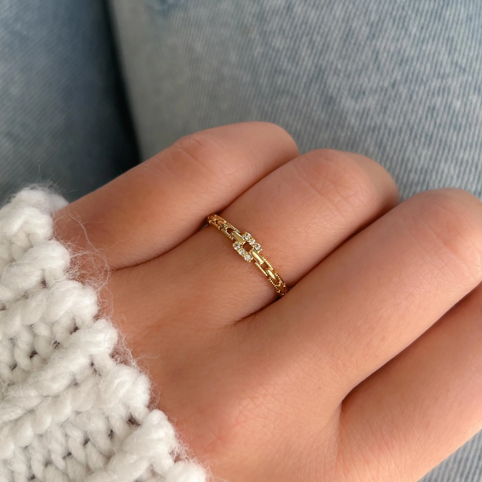 Dainty Chain Link Ring