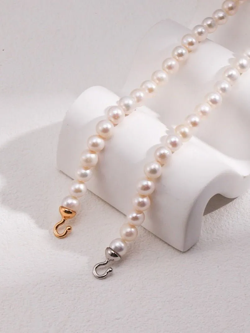 Elegant Natural Pearl Bracelets