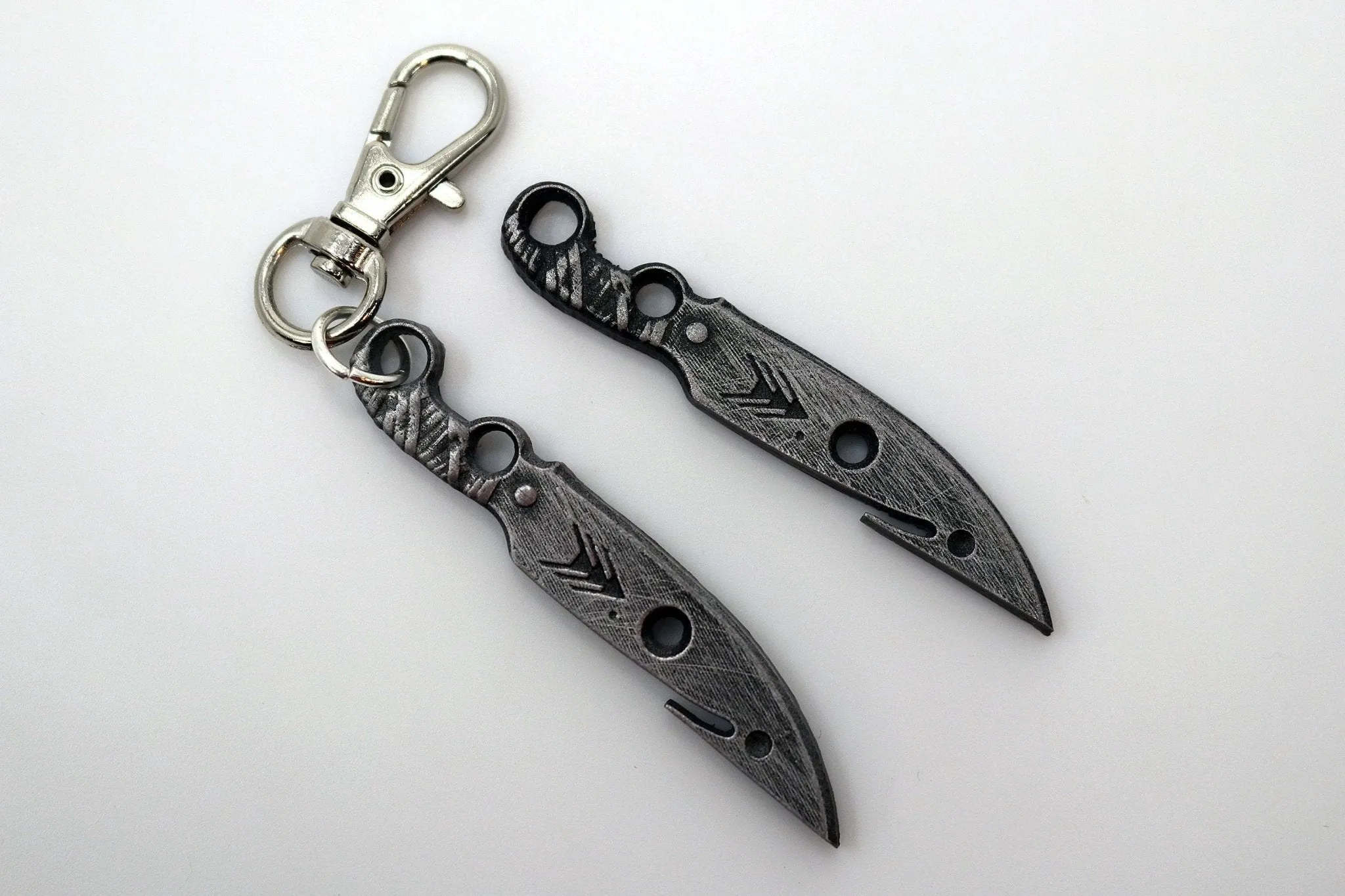 Hunter Knife Keychain / Necklace - Destiny 2