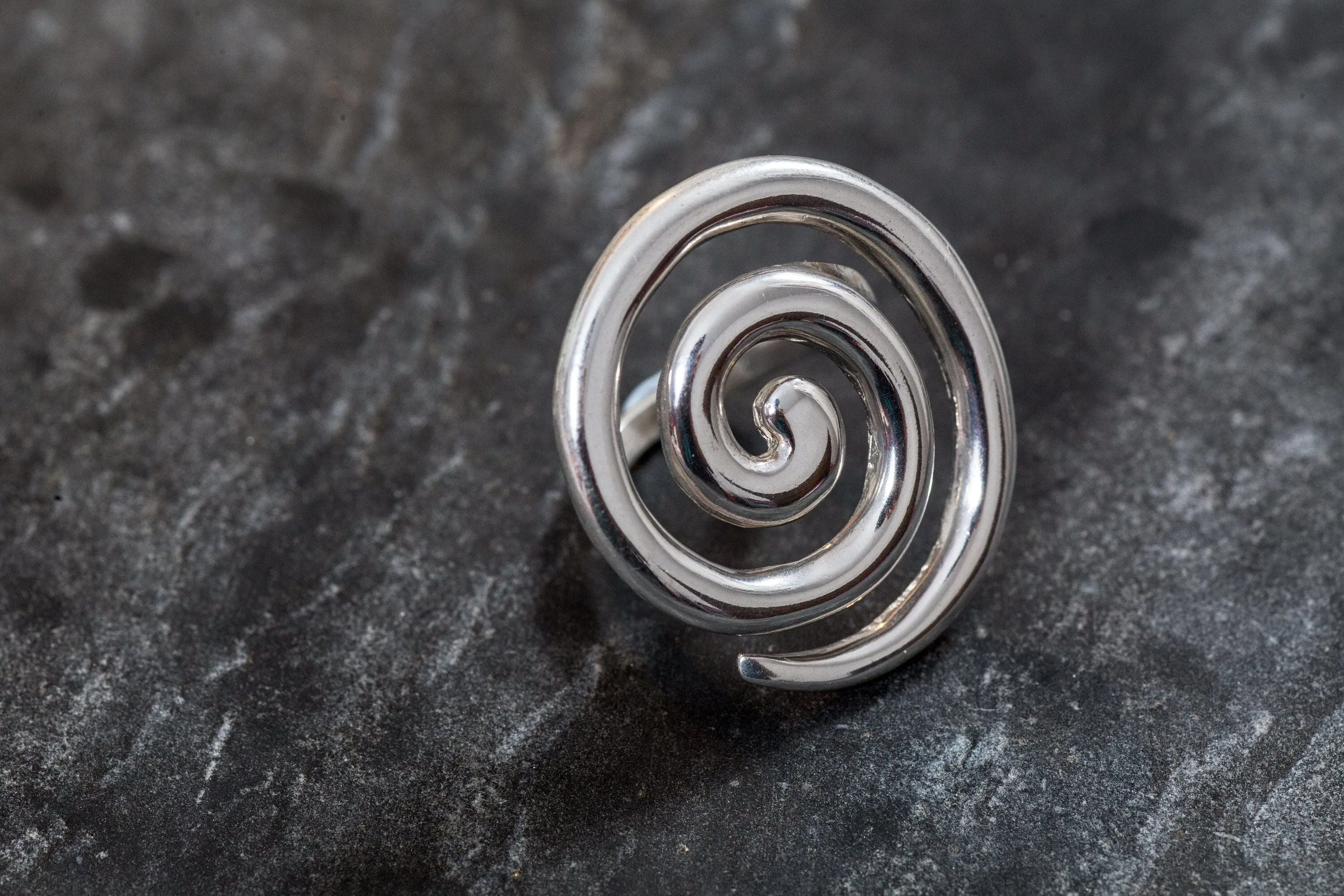 Large Swirl Ring - Statement Silver Ring - Vintage Spiral Ring