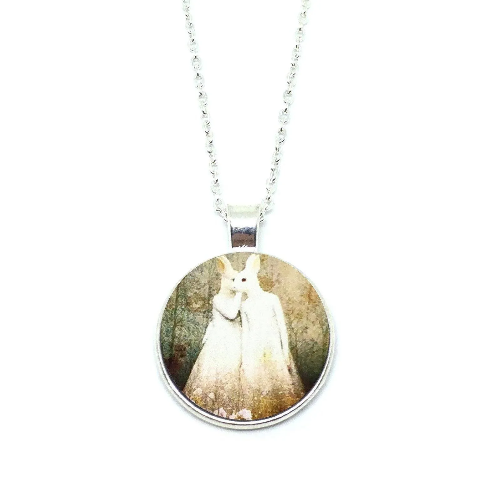 Mythical Rabbitgirls Whispering Necklace