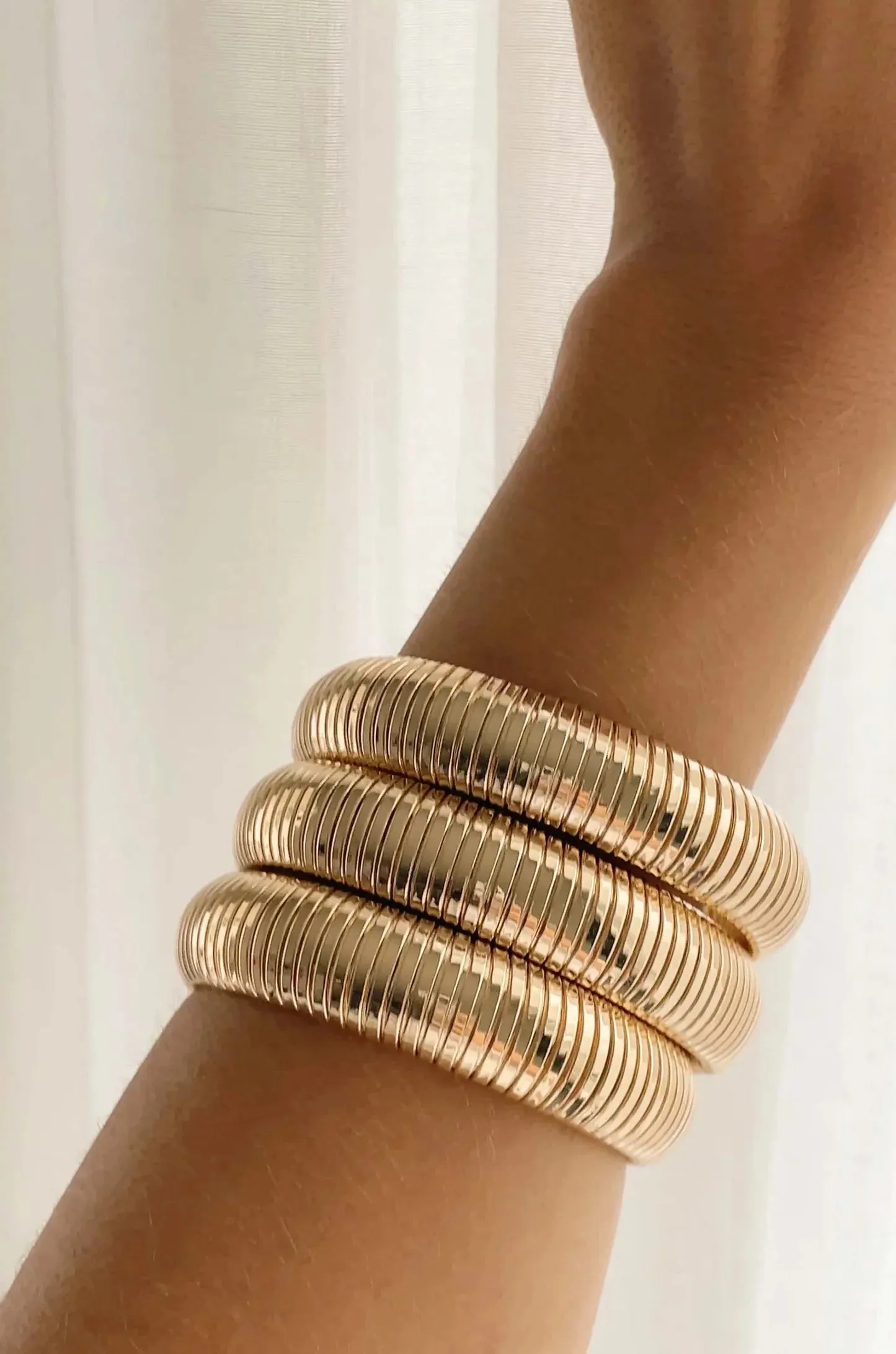 NEW!! Golden Hour Stretch Bracelet Set in Gold by Ettika