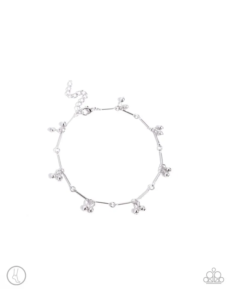 Paparazzi Bracelet ~ A SMILE A Minute - Silver