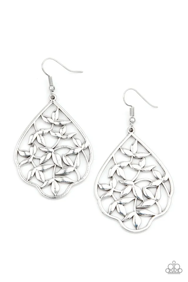 Paparazzi Earring ~ Taj Mahal Gardens - Silver