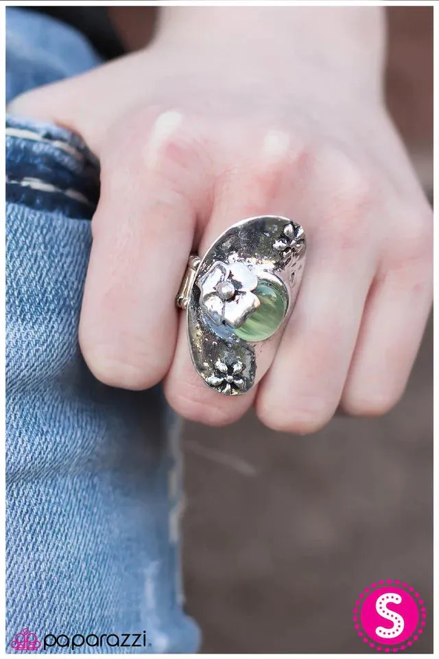 Paparazzi Ring ~ MINT For Each Other - Green