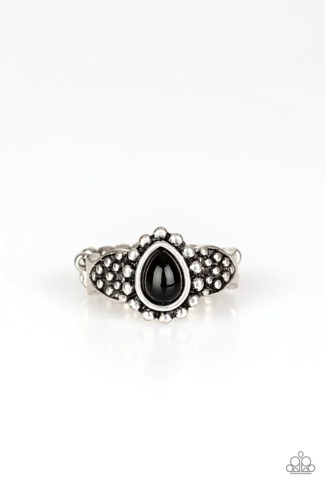 Paparazzi Ring ~ Pep Talk - Black