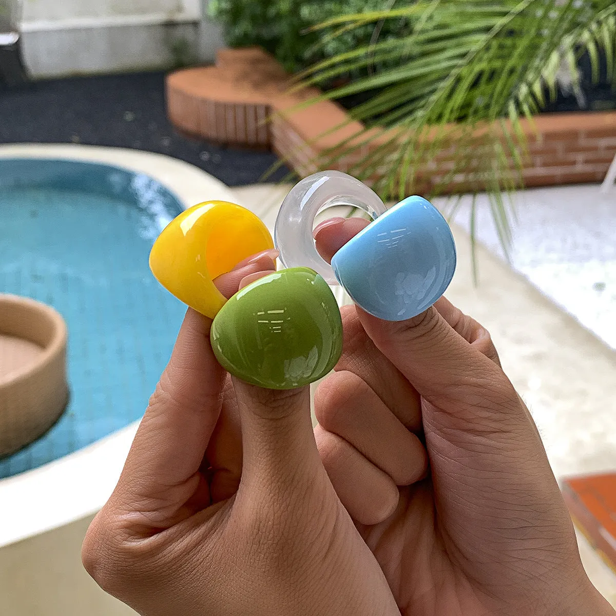 Retro Geometric Ring with Macaron-colored Design