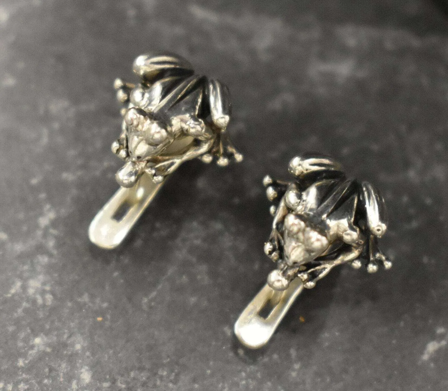 Silver Frog Earrings - Cute Amphibian Earrings - Unique Animal Earrings