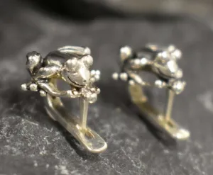 Silver Frog Earrings - Cute Amphibian Earrings - Unique Animal Earrings