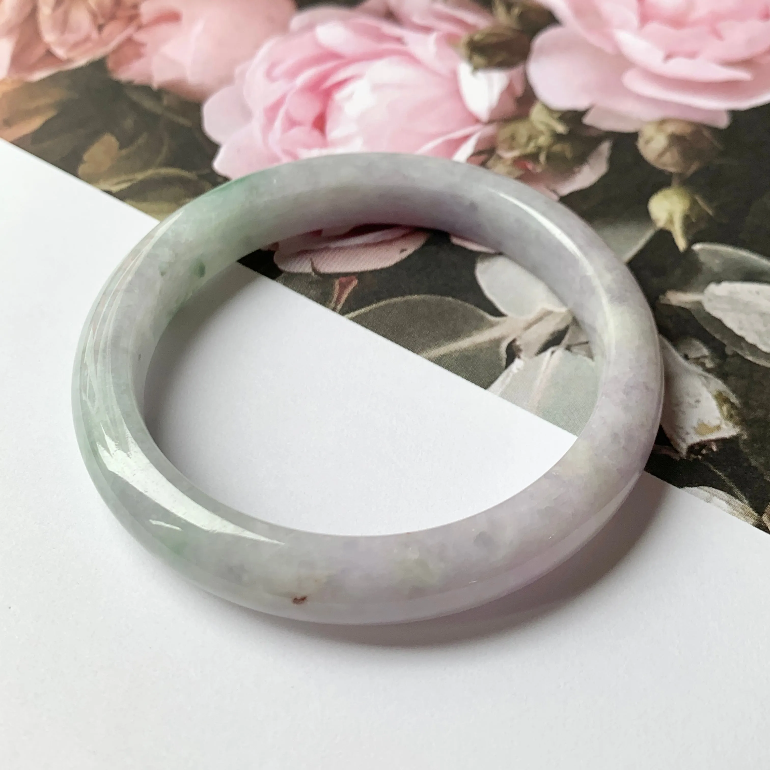 SOLD OUT: 53.8mm A-Grade Natural Lavender Jadeite Modern Round Bangle No.151839