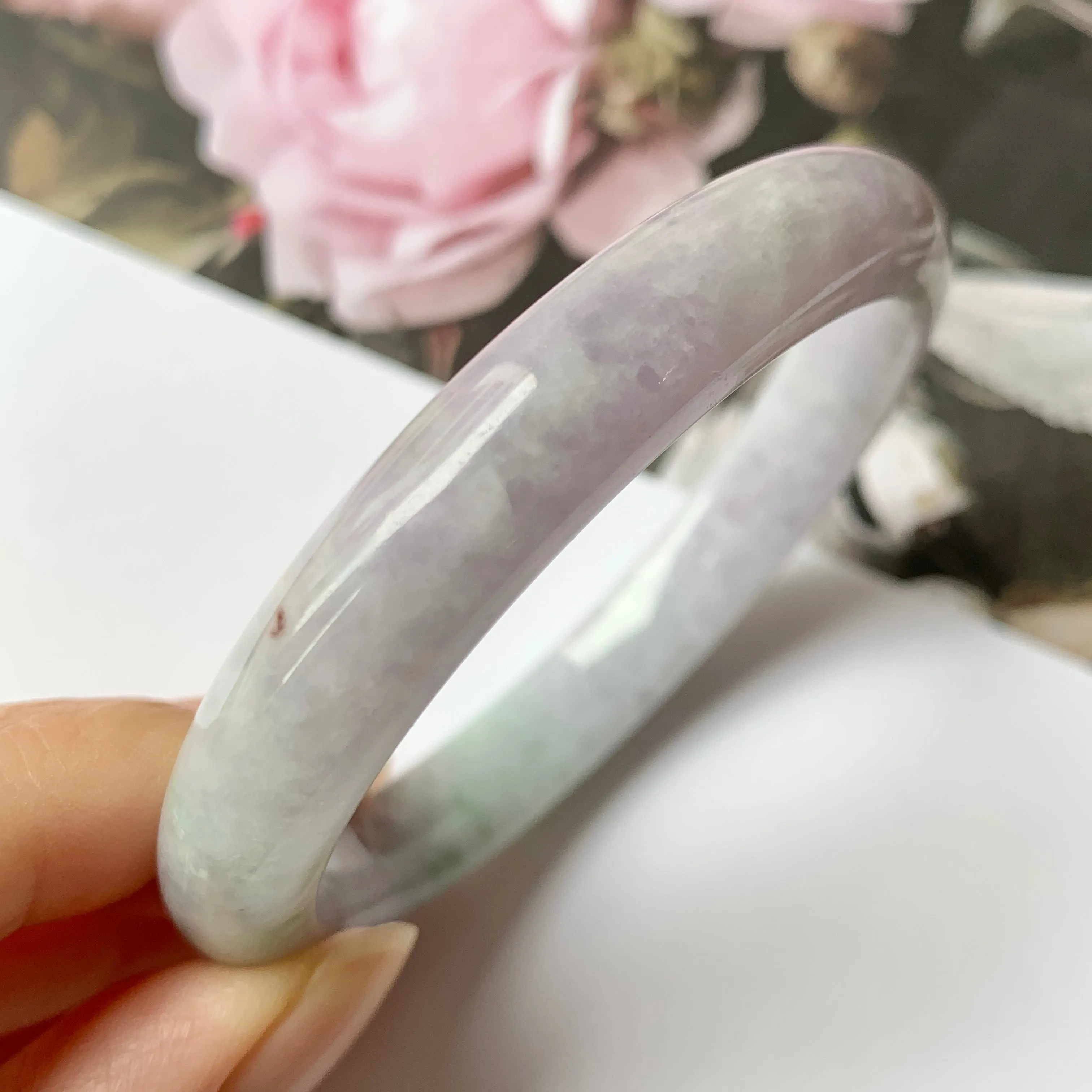 SOLD OUT: 53.8mm A-Grade Natural Lavender Jadeite Modern Round Bangle No.151839