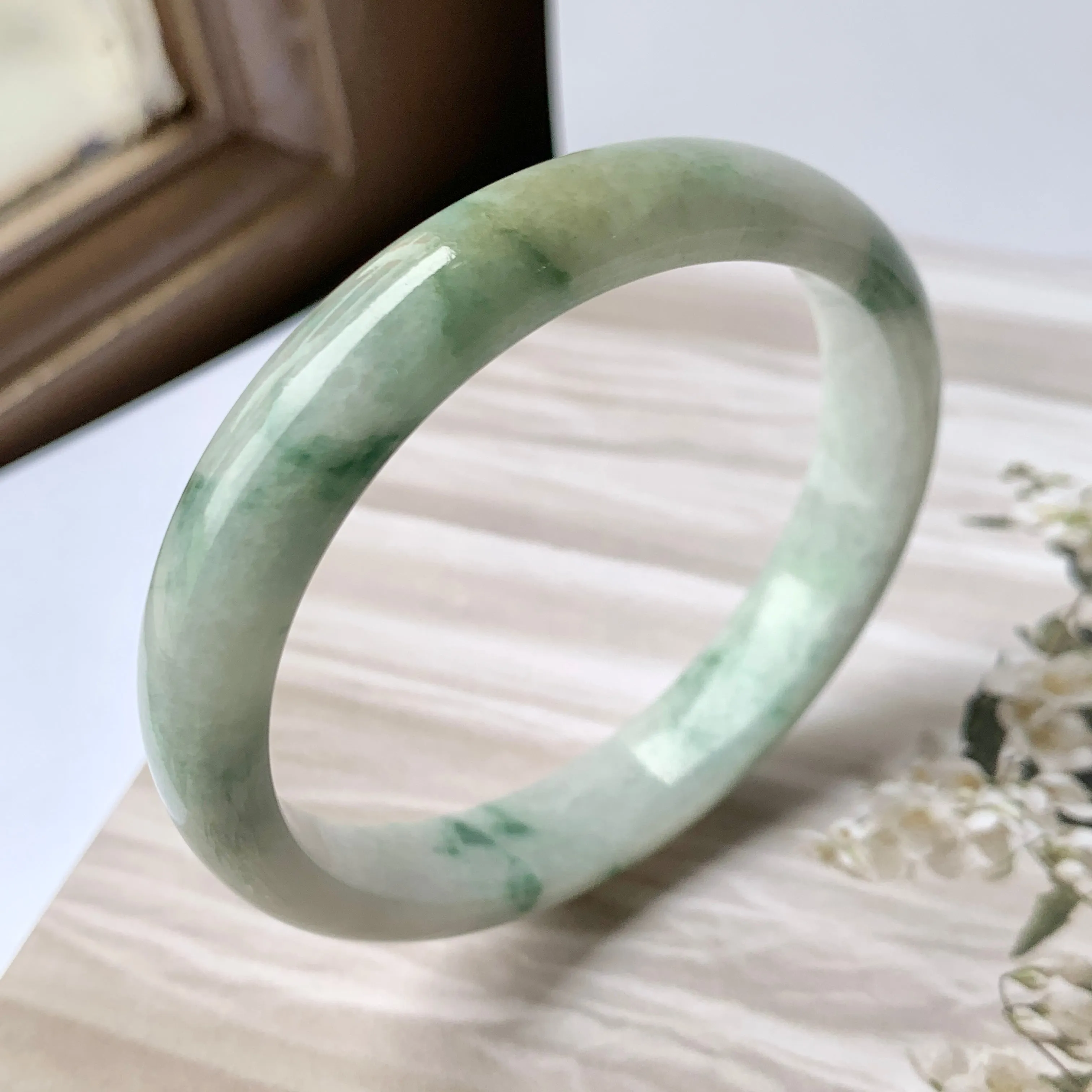 SOLD OUT: 53mm A-Grade Natural Floral Jadeite Modern Round Bangle No.151766