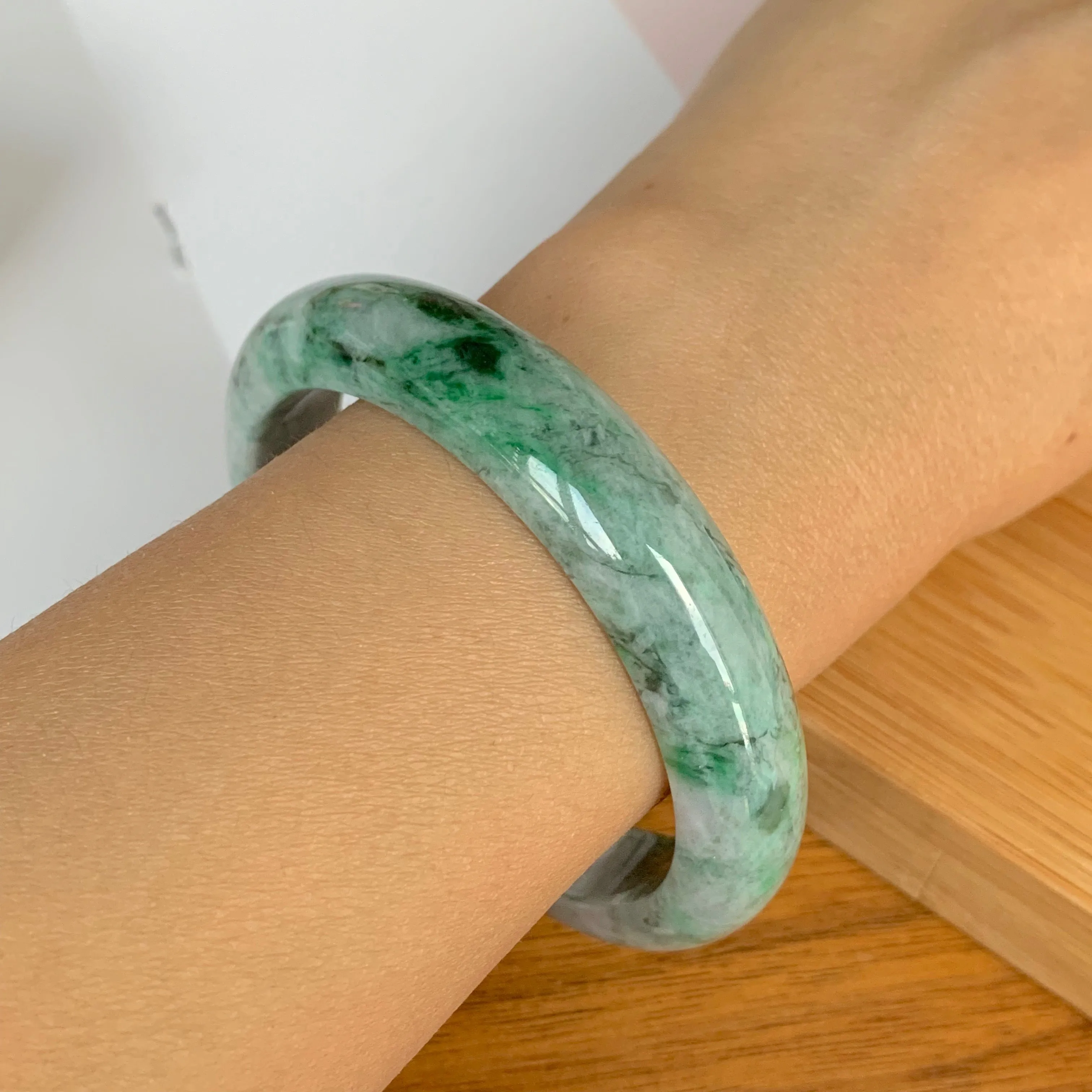 SOLD OUT: 56.5mm A-Grade Natural Jadeite Modern Round Bangle No.151612