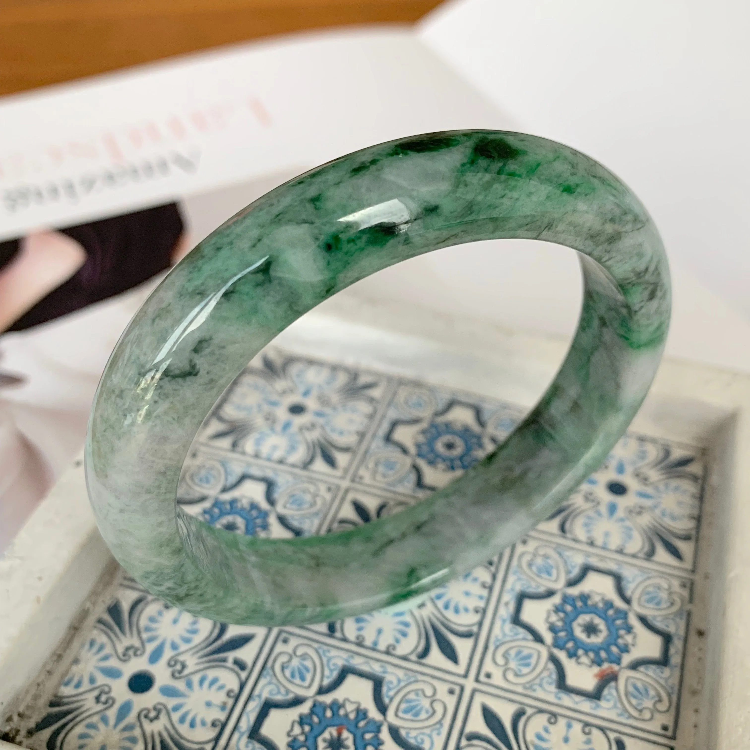 SOLD OUT: 56.5mm A-Grade Natural Jadeite Modern Round Bangle No.151612