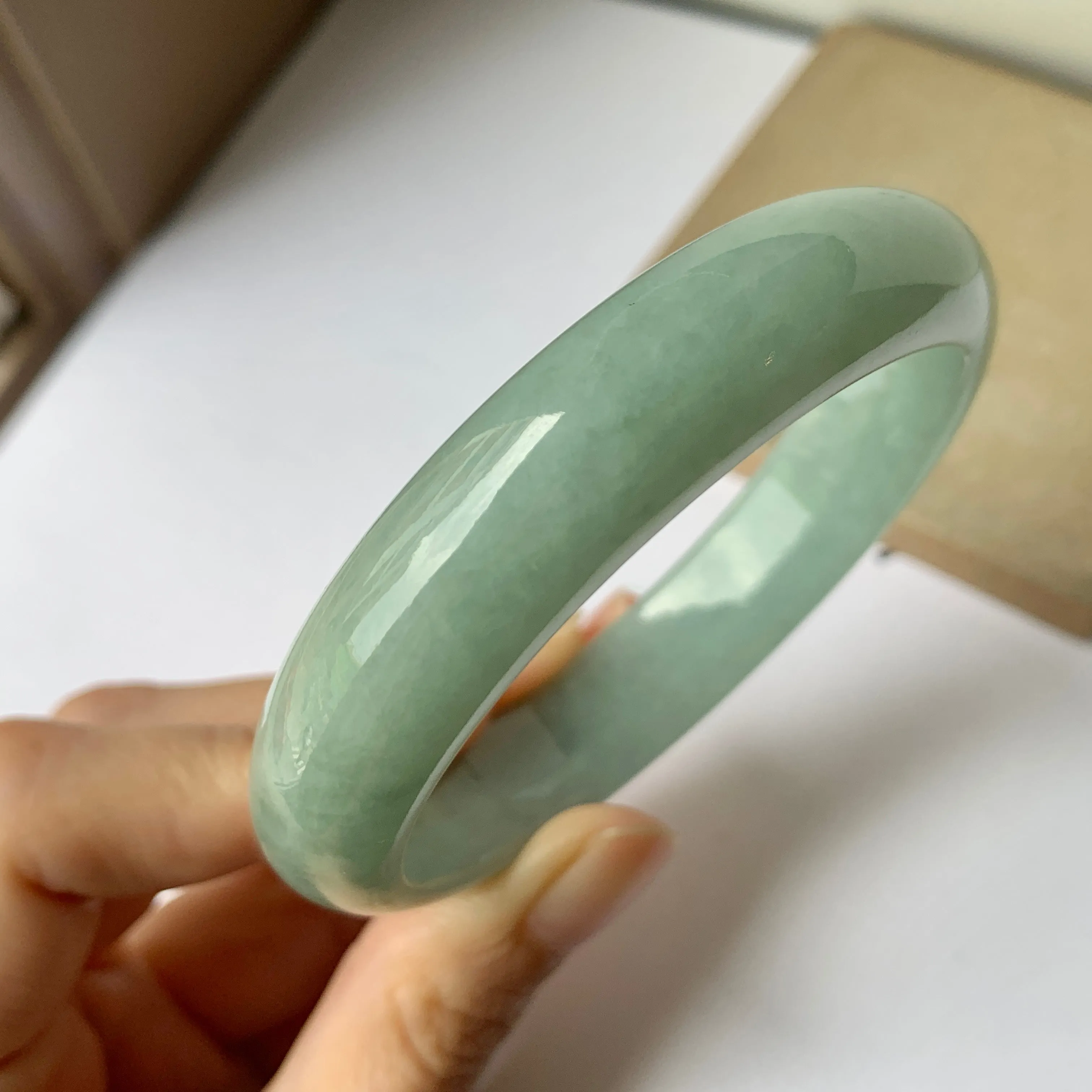 SOLD OUT: 58.8mm A-Grade Natural Green Jadeite Modern Round Bangle No.151658